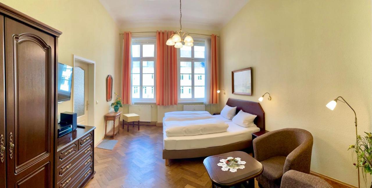 Apartmenthaus Stadt Metz Dresden Bagian luar foto