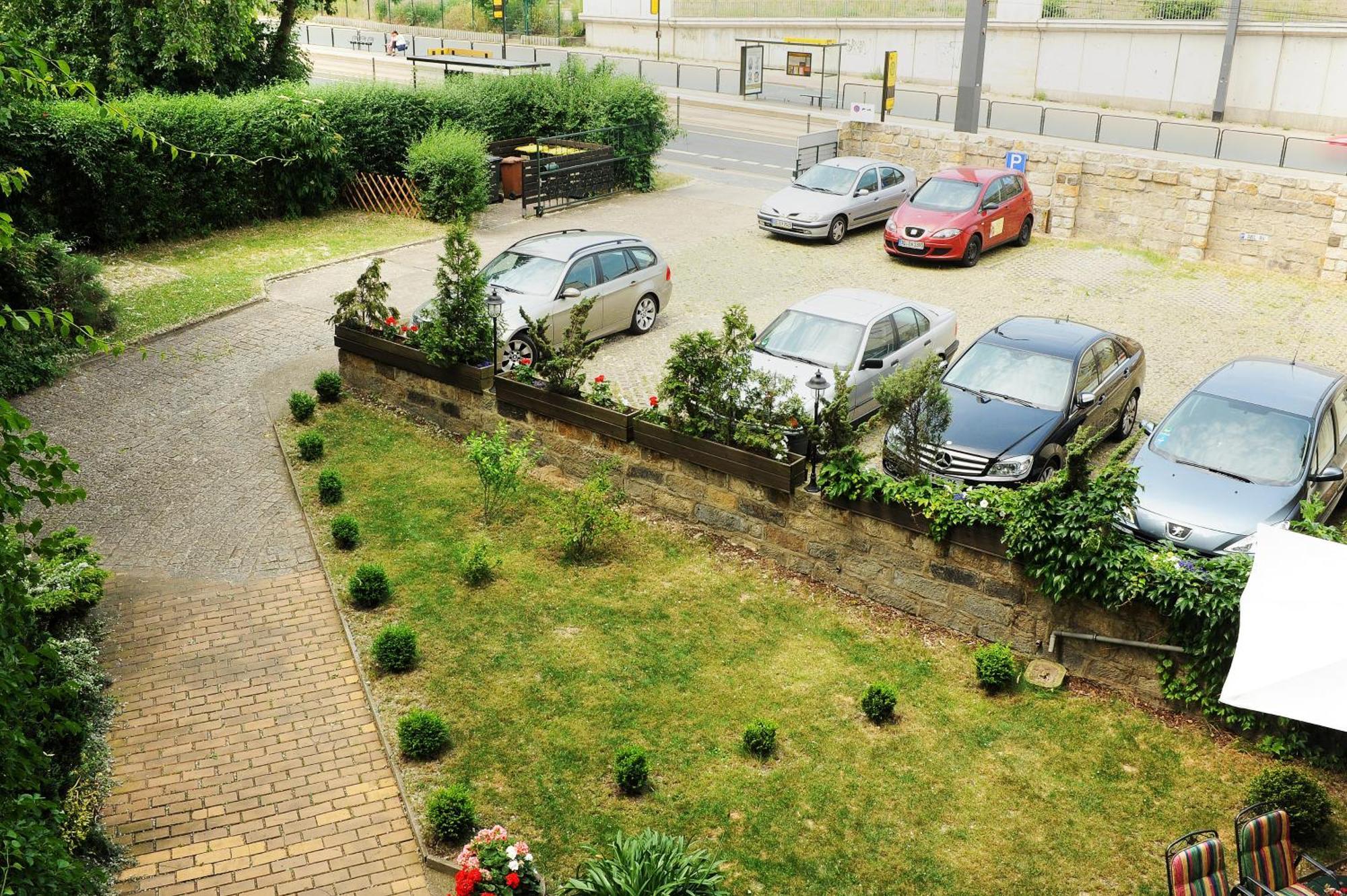 Apartmenthaus Stadt Metz Dresden Bagian luar foto