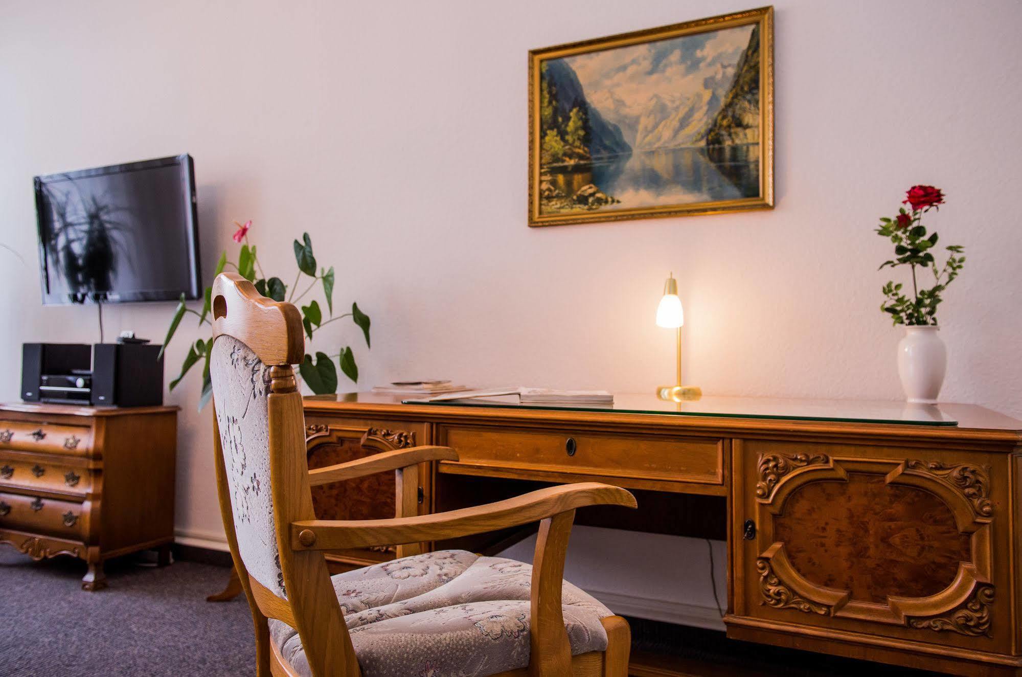Apartmenthaus Stadt Metz Dresden Bagian luar foto
